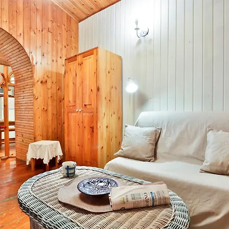 Guesthost - La Casetta Bohemien Apartman